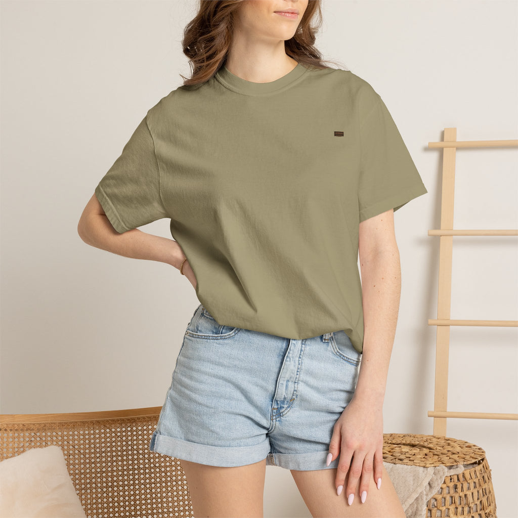 Moodland Studios Retro T-Shirt - Vintage 'Estelle Parfum No. 8' Graphic Tee