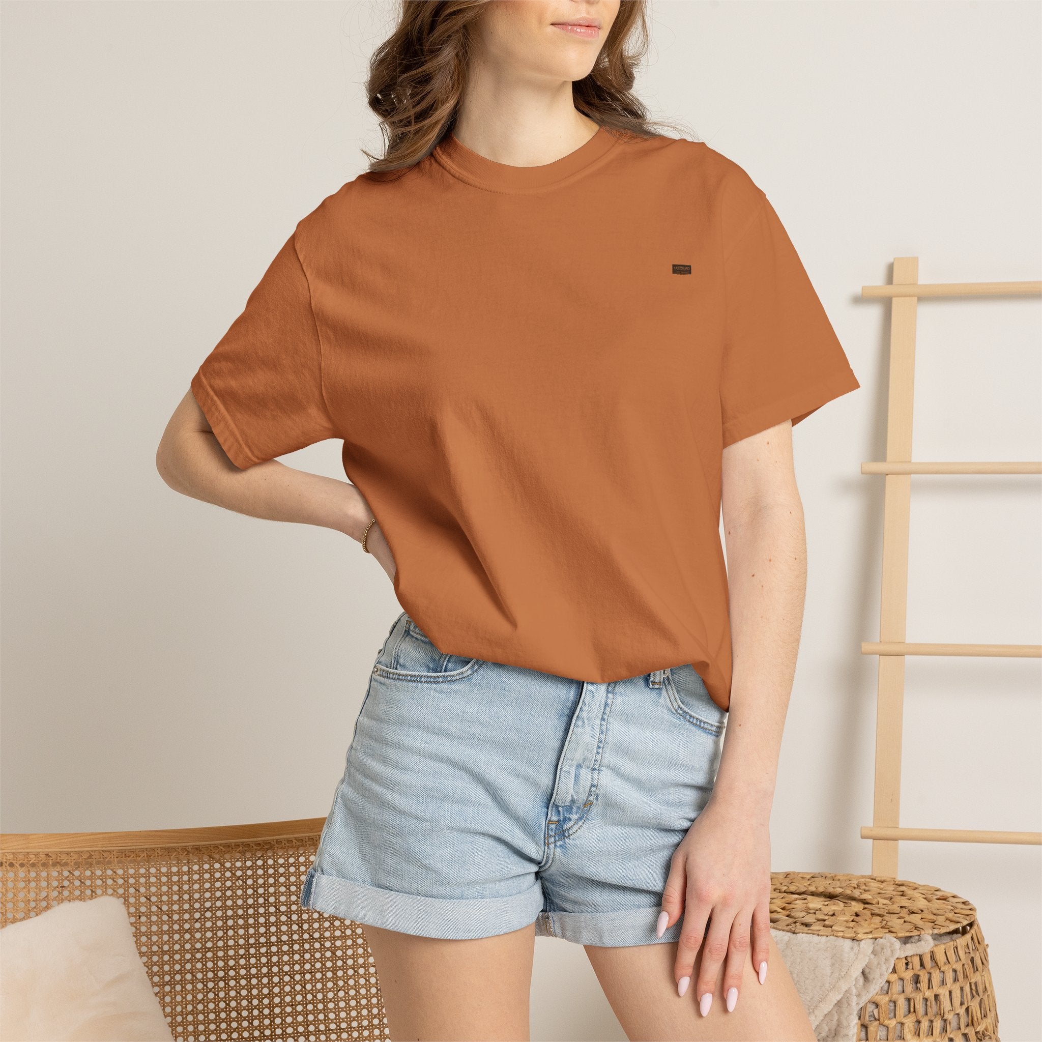 Moodland Studios Retro T-Shirt - Vintage 'Estelle Parfum No. 8' Graphic Tee
