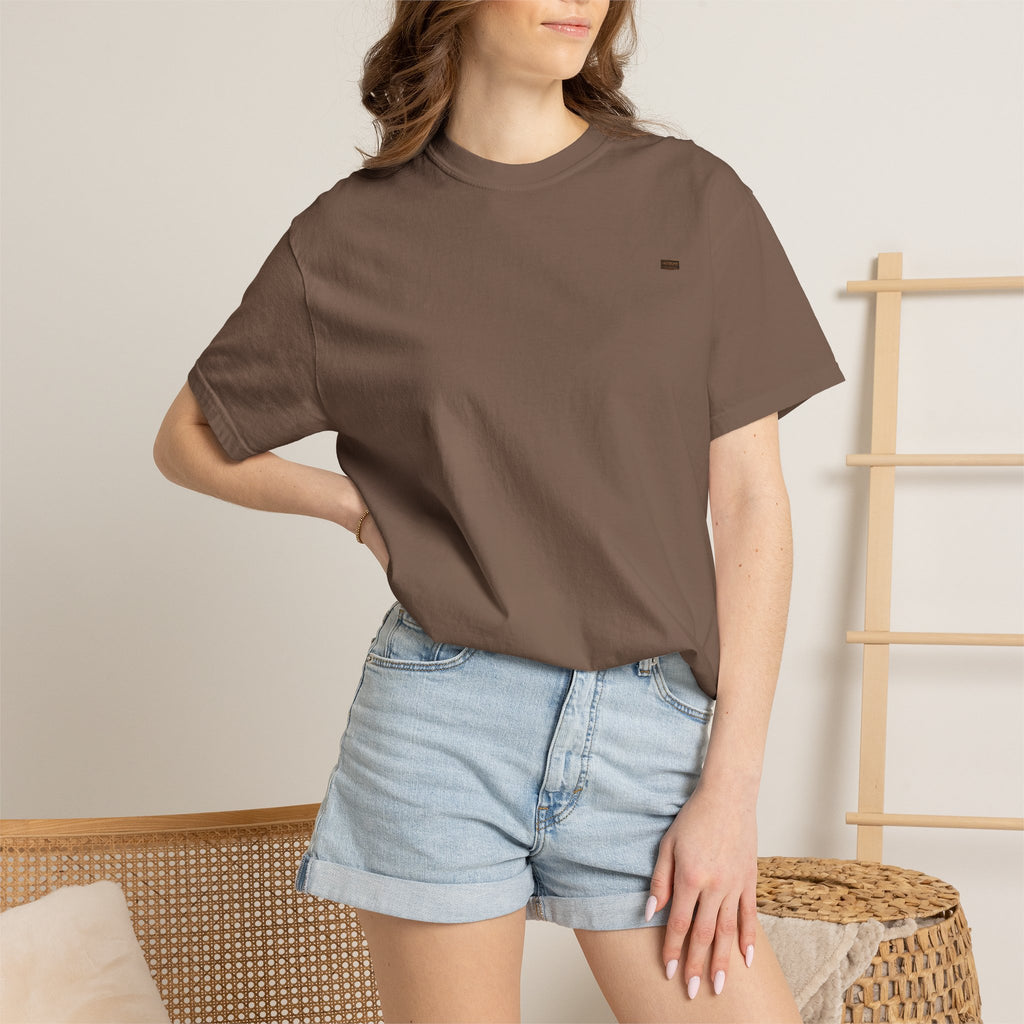 Moodland Studios Retro T-Shirt - Vintage 'Estelle Parfum No. 8' Graphic Tee