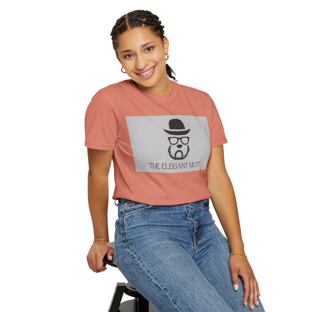 The Elegant Mutt Retro T‑Shirt — Vintage Style Mutt Logo Graphic Tee
